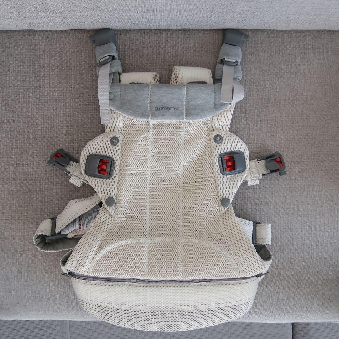 ベビービョルン ハーモニー クリーム（ジェラートピケのサッキングパッド付） ベビービョルン｜抱っこ紐｜ハーモニー/クリーム｜ブリベビ通販