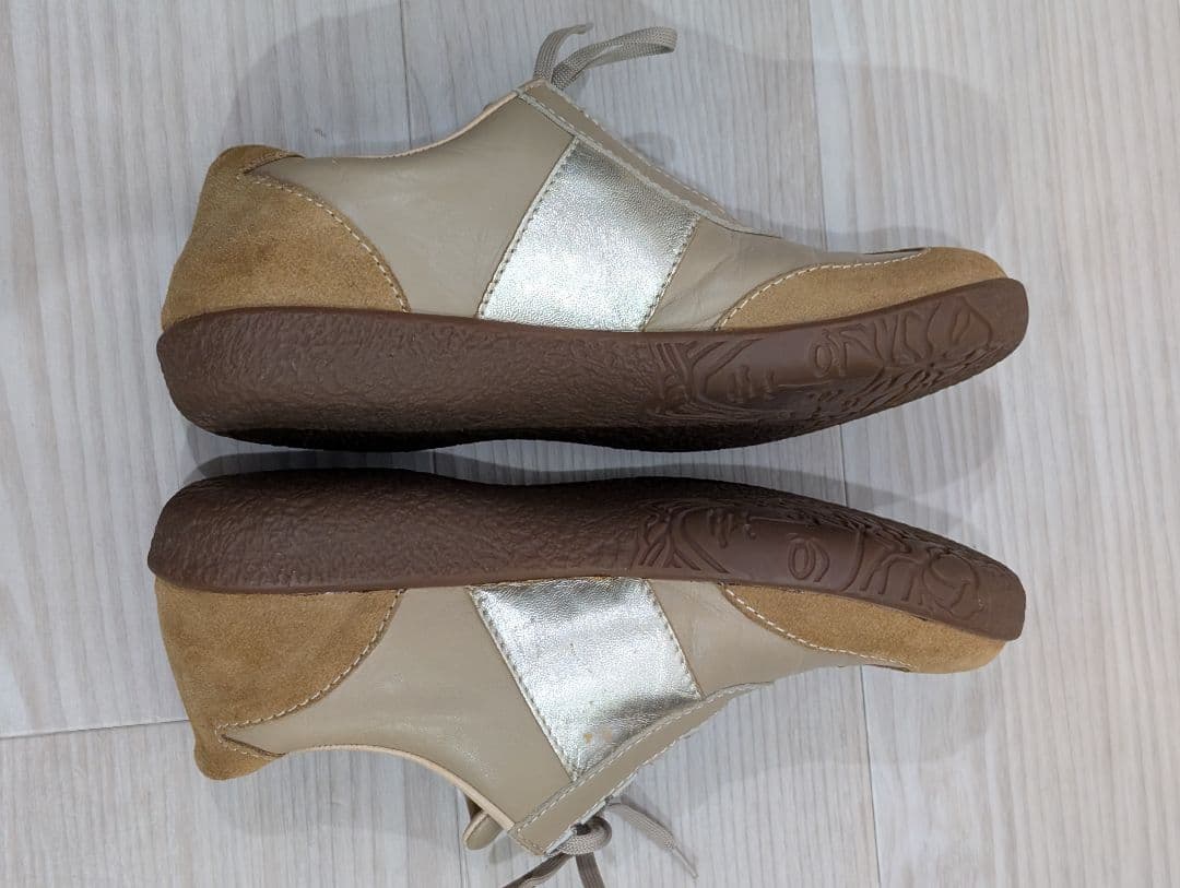 究極大特価 ヴェルサーチ スニーカー ブルゾン セット VERSACE - メルカリ