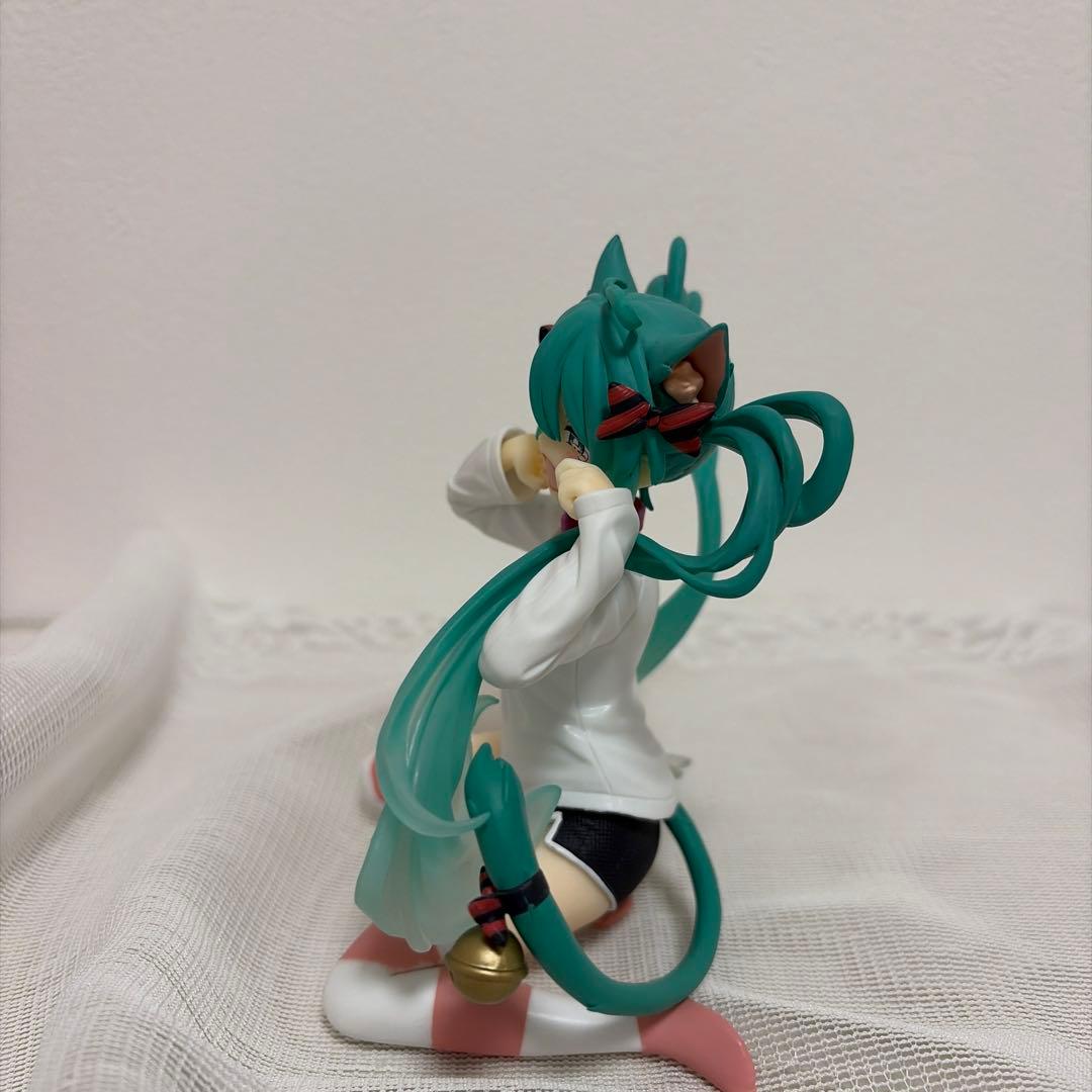 初音ミク Desktop Cute フィギュア 〜猫耳Tシャツver.〜 - メルカリ