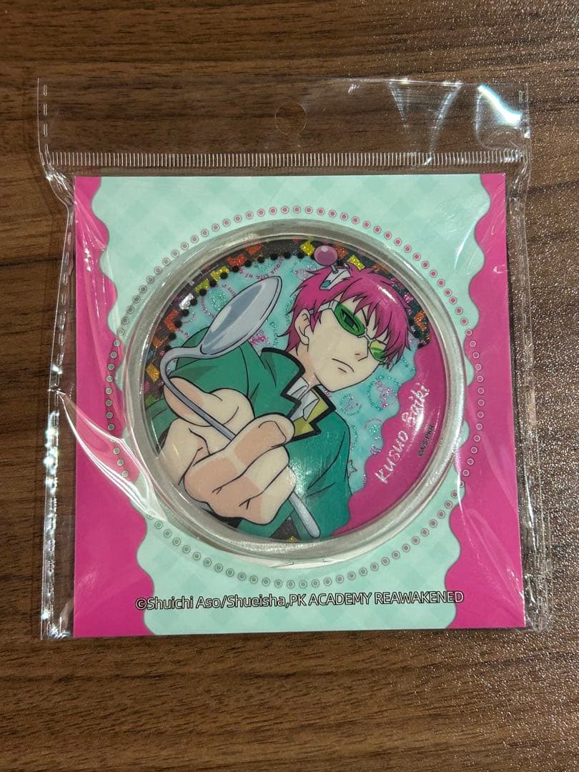 斉木楠雄のΨ難 中国限定 BIGホログラム缶バッジ - メルカリ