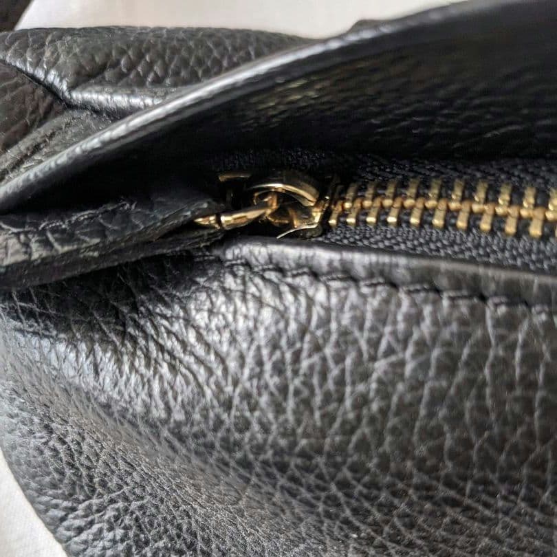 ☆FRAMeWORK オウレンティ黒のレザーボディバッグ AULENTTI www.cosaga.com