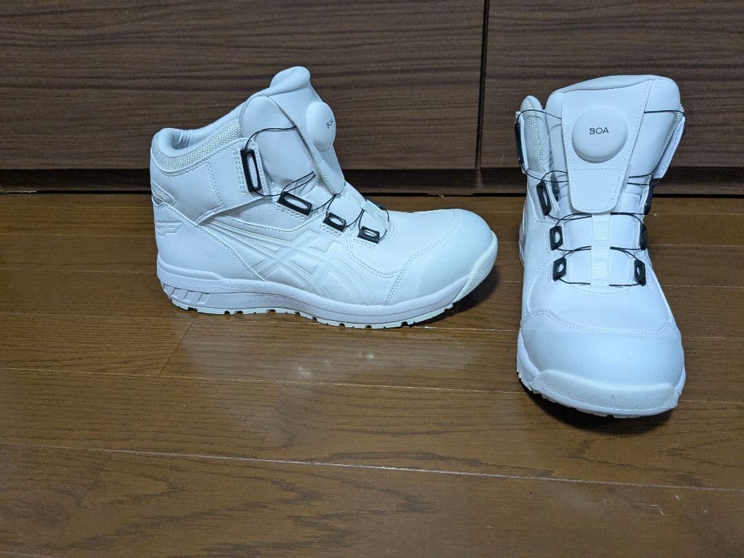 ASICS WINJOB CP304 BOA 27.0cm ホワイト