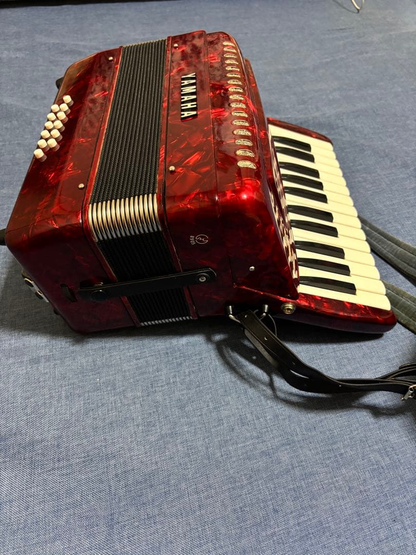 YAMAHA ヤマハ アコーディオン 8905 25鍵 12ベースの通販はau PAY