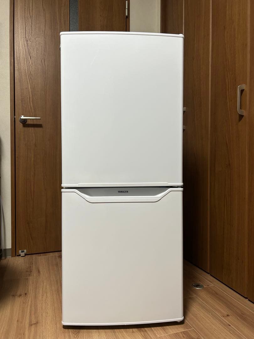 【Kiki様】YAMAZEN 冷蔵庫 YFR-D111(W) 保証書付き 楽天市場】冷蔵庫 一人暮らし 小型 2ドア 106L (冷蔵室73L/冷凍室33L