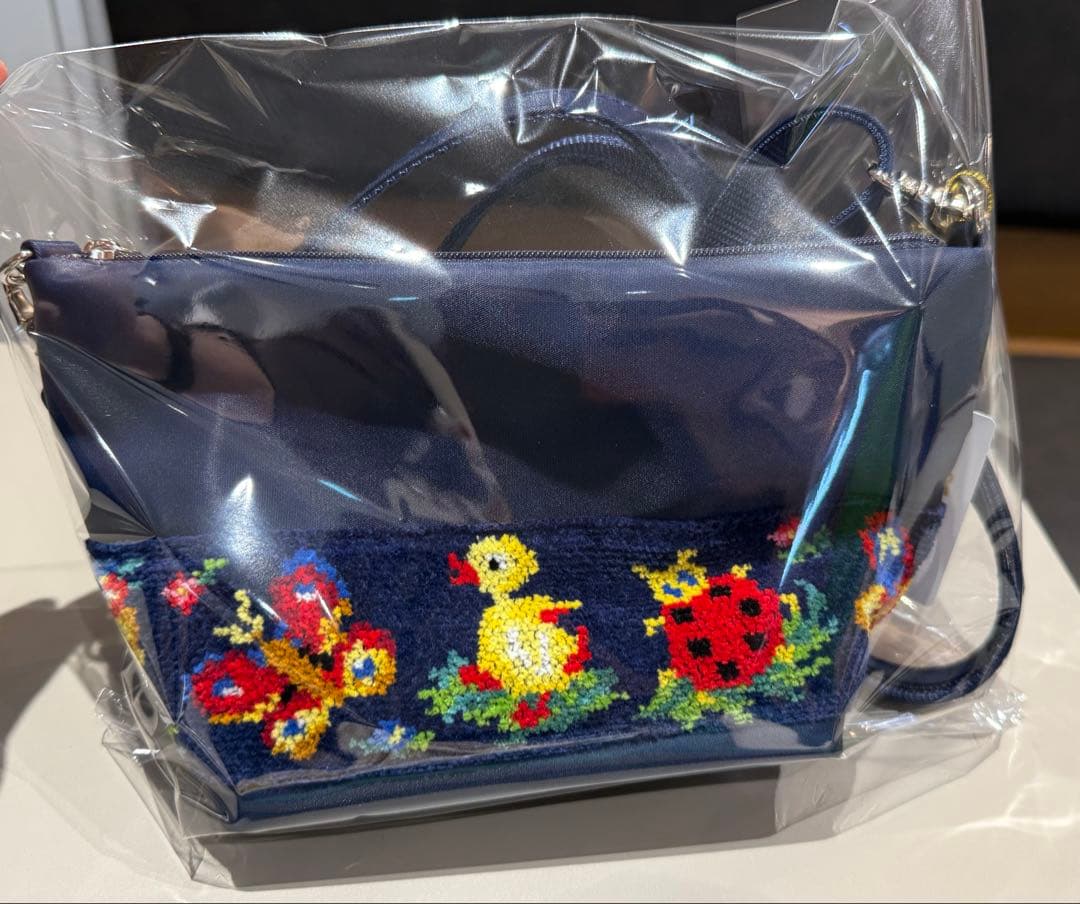 新品未開封タグ付き　学校フェイラー　ミニ　ショルダーバッグ　ハイジ　ネイビー ハイジ ミニショルダーバッグ フェイラー VERY コラボ ネイビー 学校