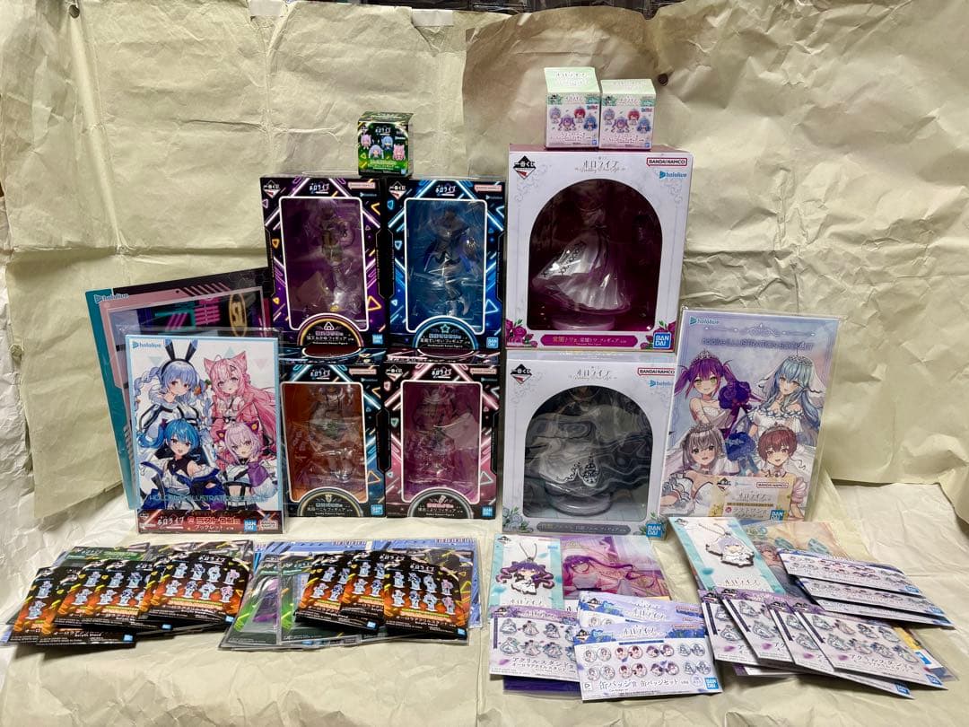 一番くじ　ホロライブ　サイバーパンクスタイル & ウェディングドレススタイル 一番くじ ホロライブ ～Wedding Dress Style～｜一番くじ倶楽部