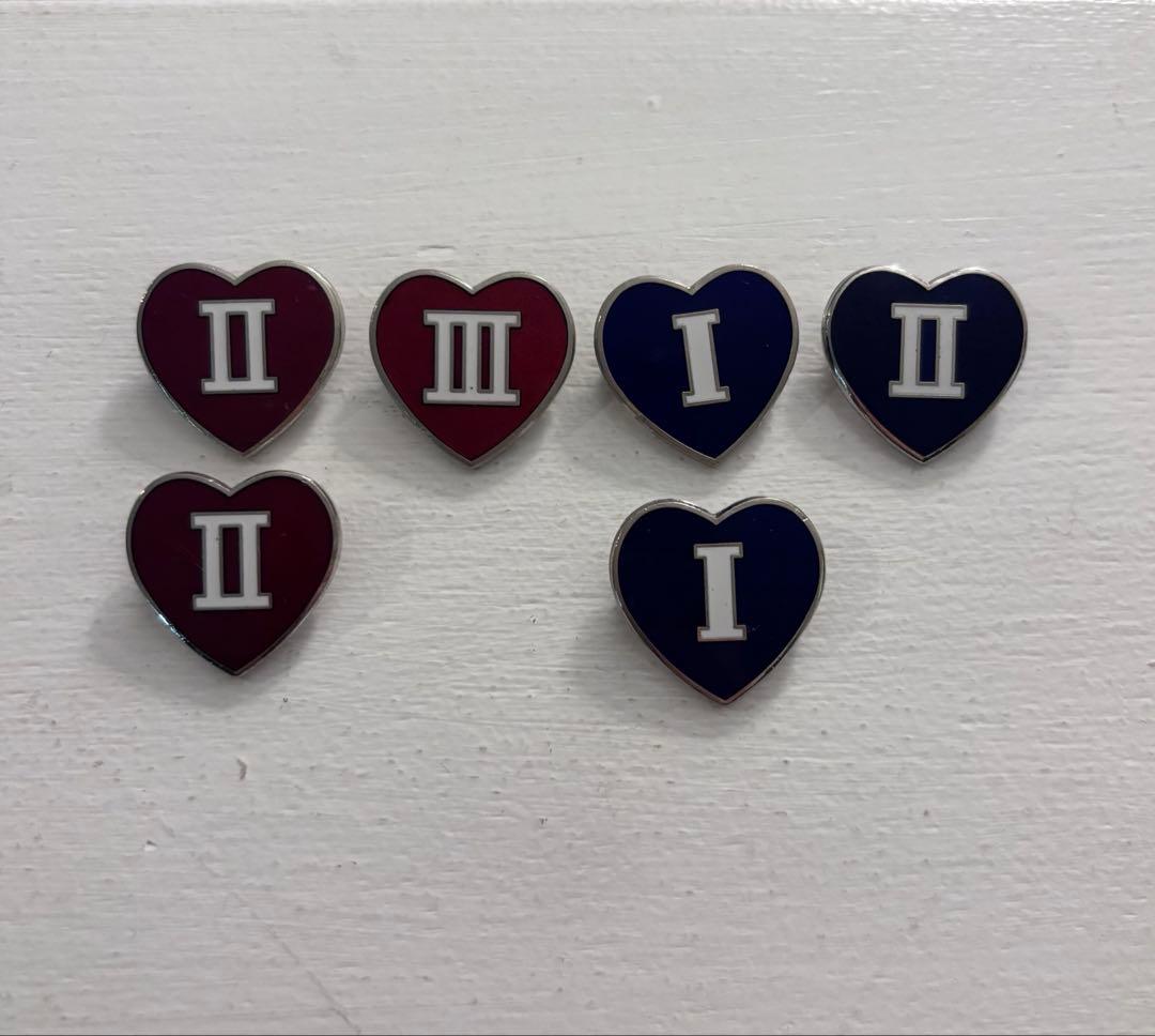 山脇学園 学年章 - メルカリ