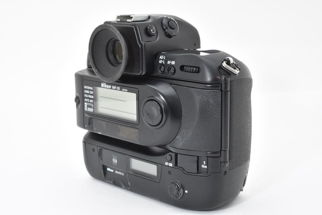 Nikon F5 MF-28 一眼レフカメラ ストラップ付き - メルカリ