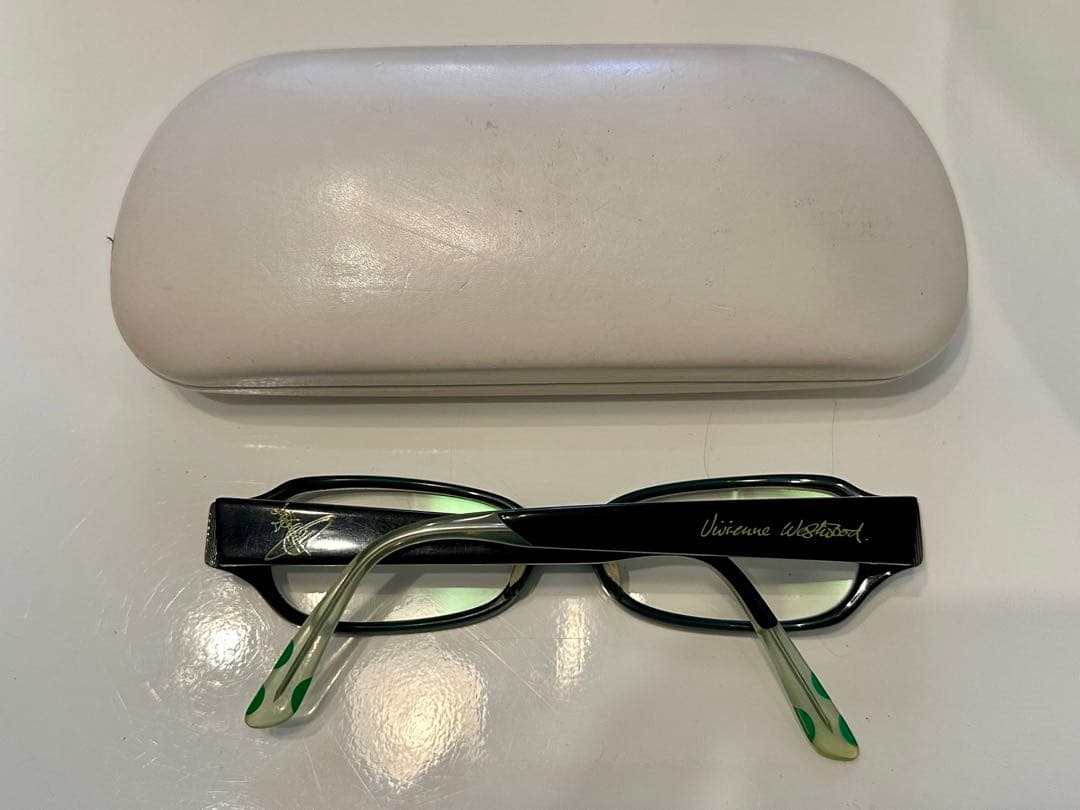 ヴィヴィアンウエストウッド度ありケース付きメガネ黒縁メガネ ヴィヴィアン ウエストウッド メガネ 40-0002 c02 45mm レディース
