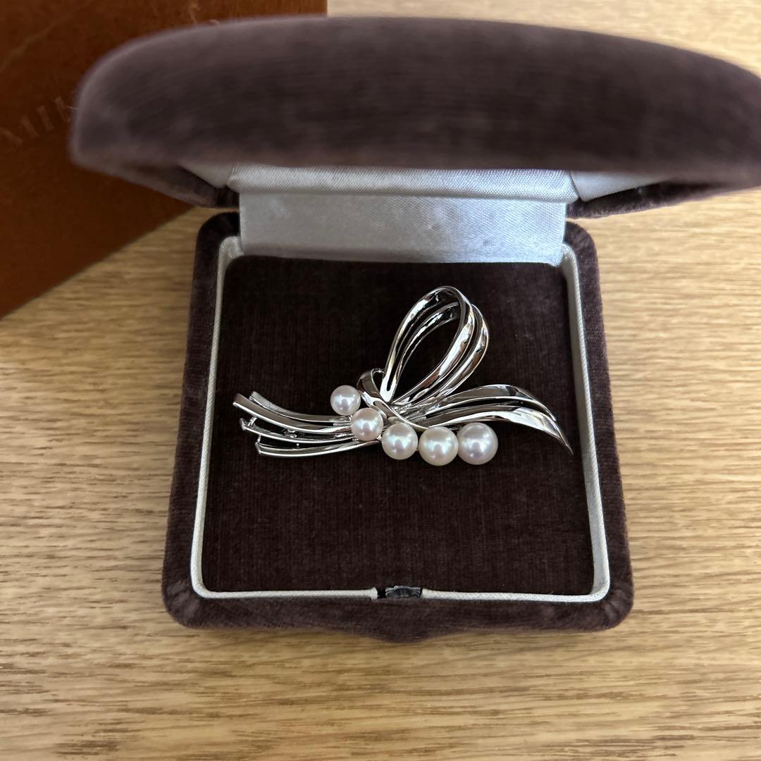 MIKIMOTO ミキモト 真珠 パール ブローチ シルバー 5珠 - メルカリ