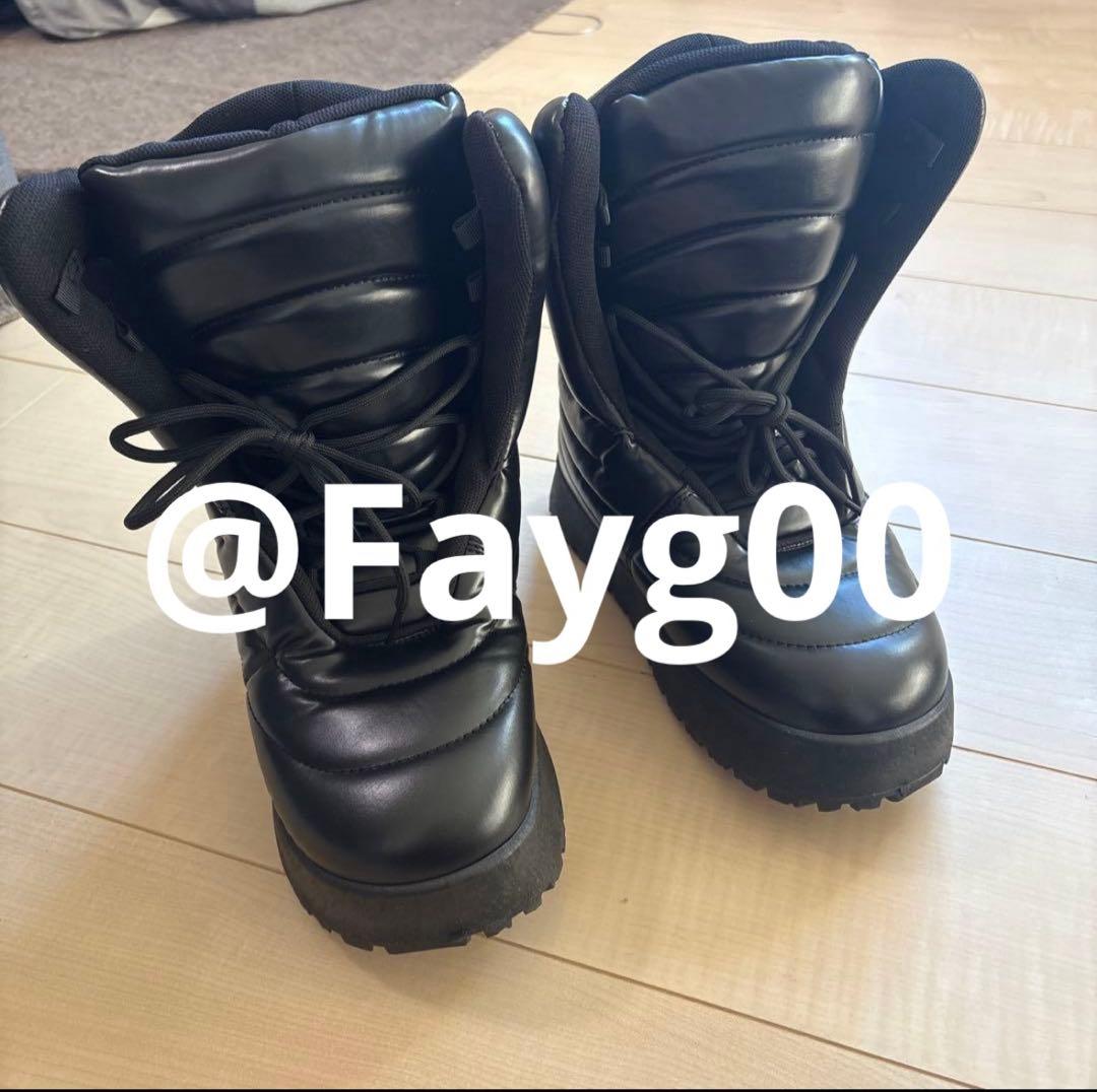 Pluto lunar white sneakers boots opium - メルカリ