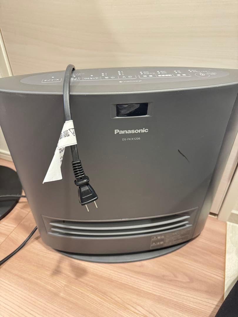 Panasonic DS-FKX1206 セラミックファンヒーター 概要 加湿機能付きセラミックファンヒーター DS-FKX1206 | 電気