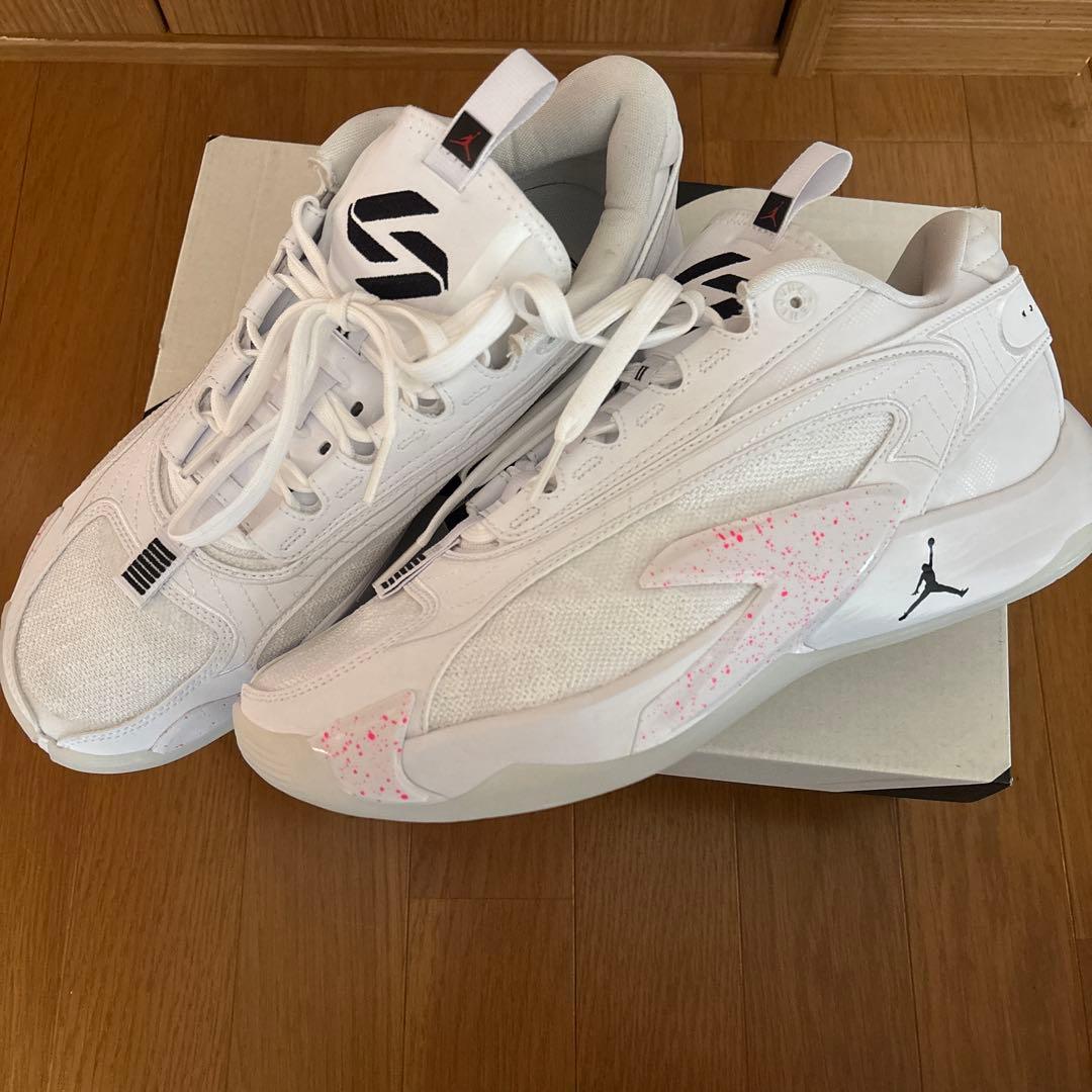 【新品】NIKE JORDAN LUKA2 27.5cm