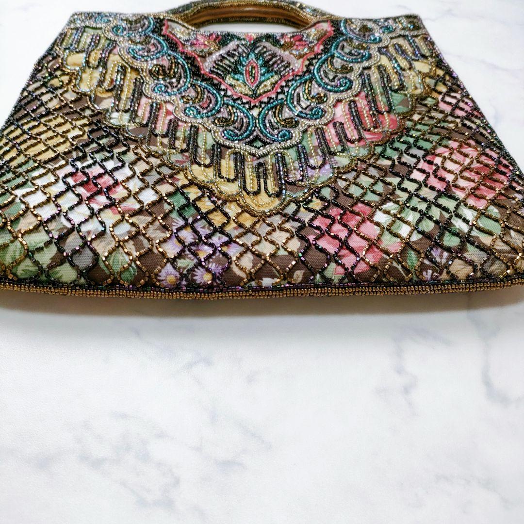 美品】Lumy ルミー はしもと ビーズ バッグ クラッチ 皇室御用達