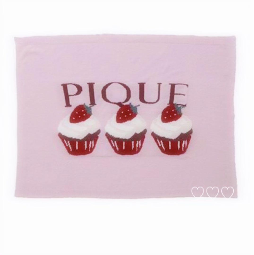 【専用】オンライン限定　ジェラートピケ　カップケーキデザインマルチブランケット ジェラートピケ カップケーキ ブランケット - メルカリ