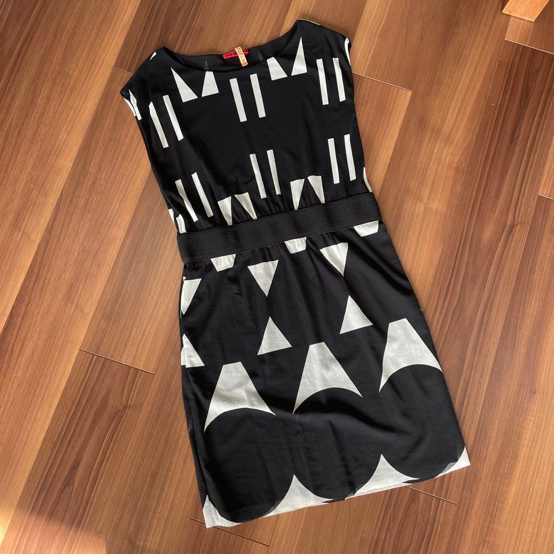 Vivienne Tam ノースリーブひざ丈ワンピース - メルカリ