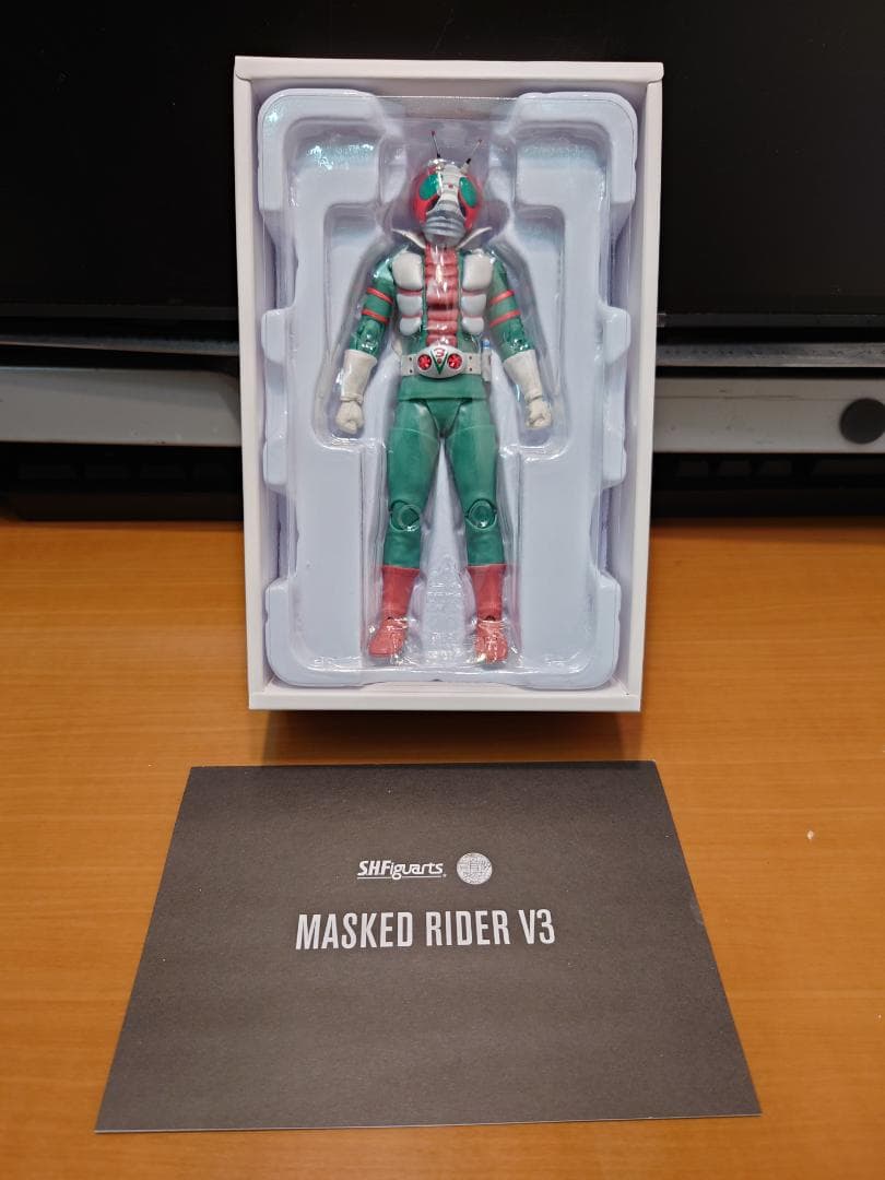 S.H.Figuarts 真骨彫製法 仮面ライダーV3　魂ウェブ商店