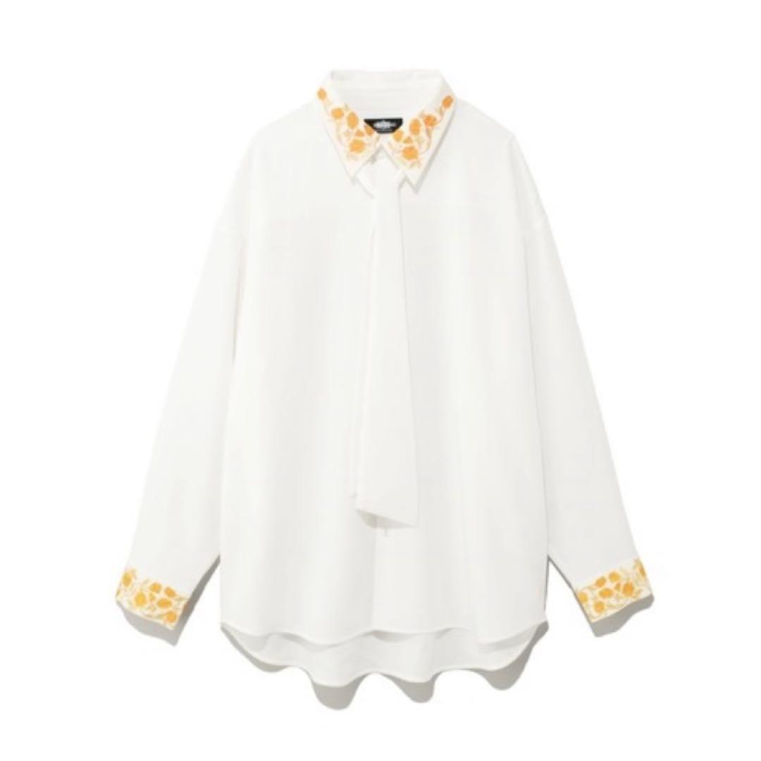 プロセカ zozotown コラボ フラワー刺繍ボウタイシャツ HARE - メルカリ