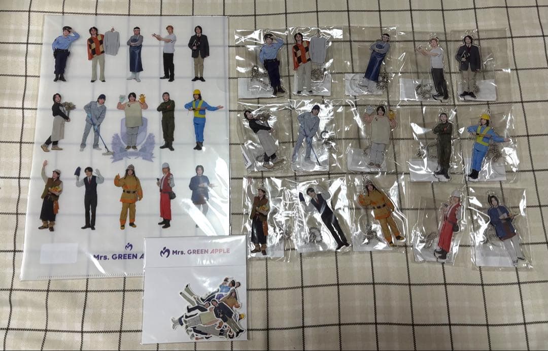 お値下げ中】Mrs. GREEN APPLEライラックアクスタコンプセット - メルカリ