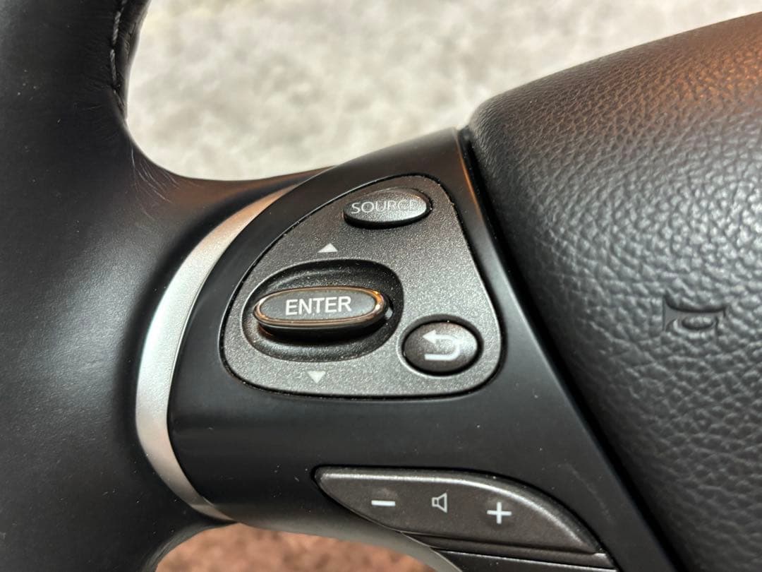 Y51 フーガ純正ステアリング シーマハイブリッド共有 業者リペア済み