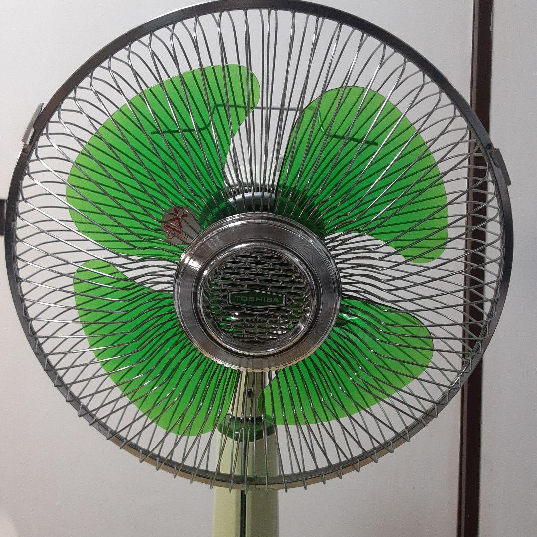 TOSHIBA レトロ扇風機 F-221G - メルカリ