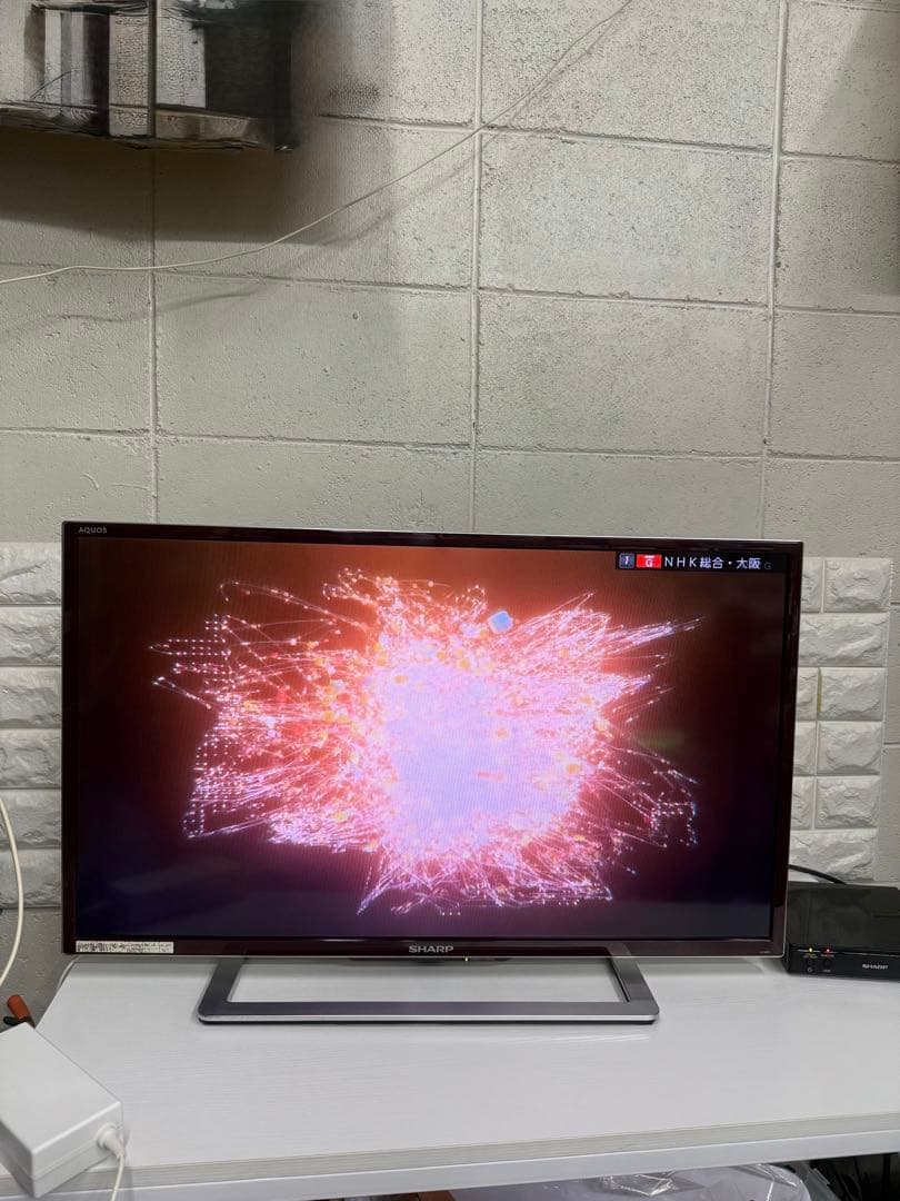 洗浄消毒作業済】SHARP AQUOS 32型 液晶テレビ LC-32F5 - メルカリ