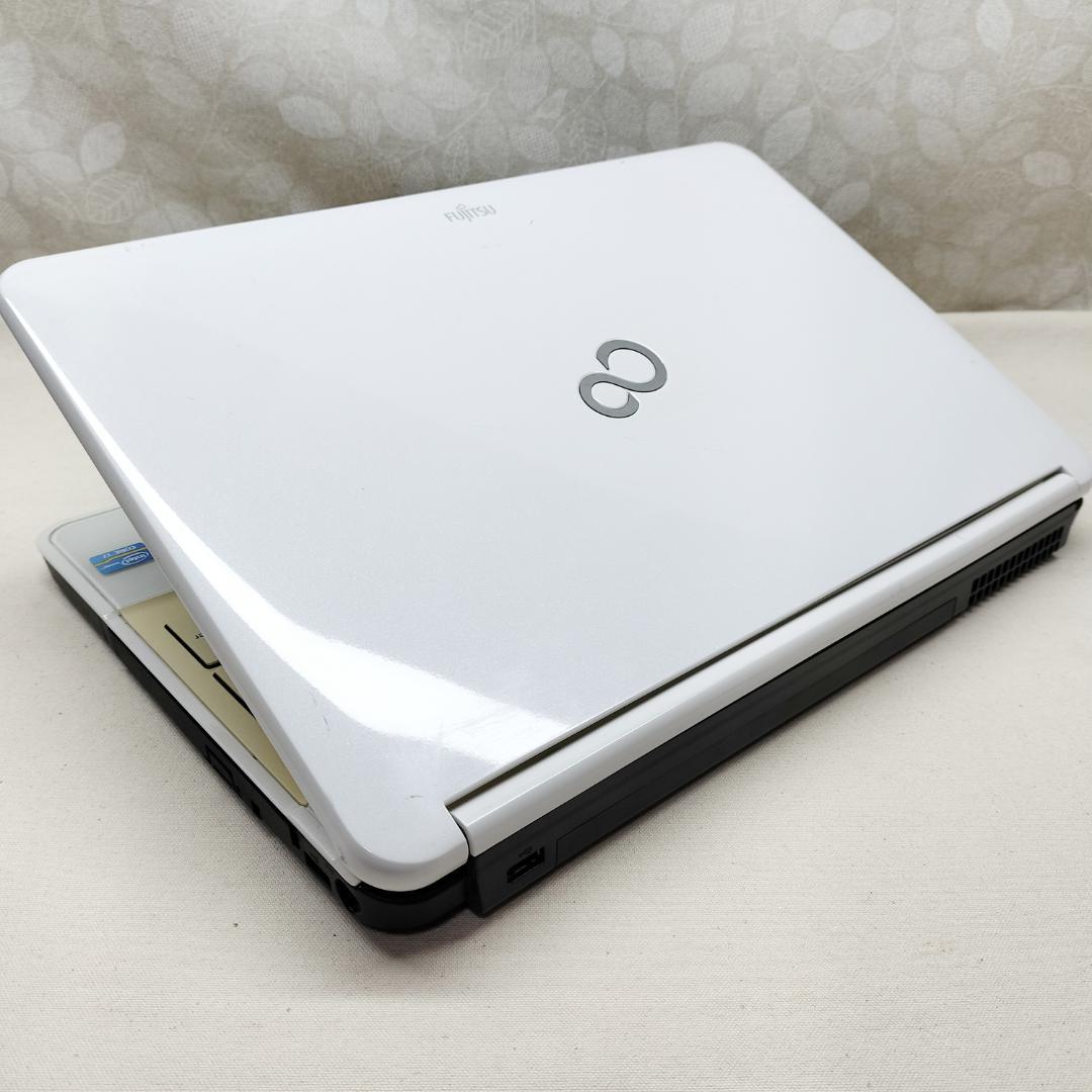 463 ☆Core i7☆Win11 SSDノートパソコン オフィス付き 富士通 - メルカリ