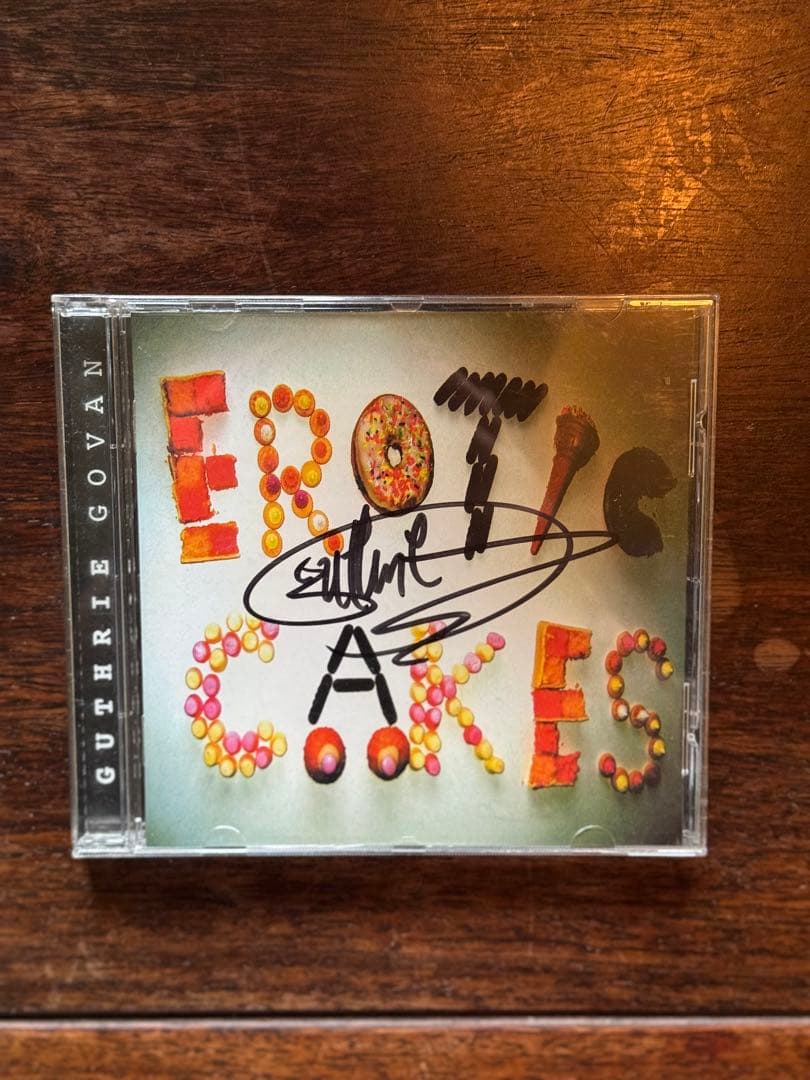 Guthrie Govan Erotic Cakes 直筆サイン入り Guthrie Govan Erotic Cakes 直筆サイン入り - メルカリ