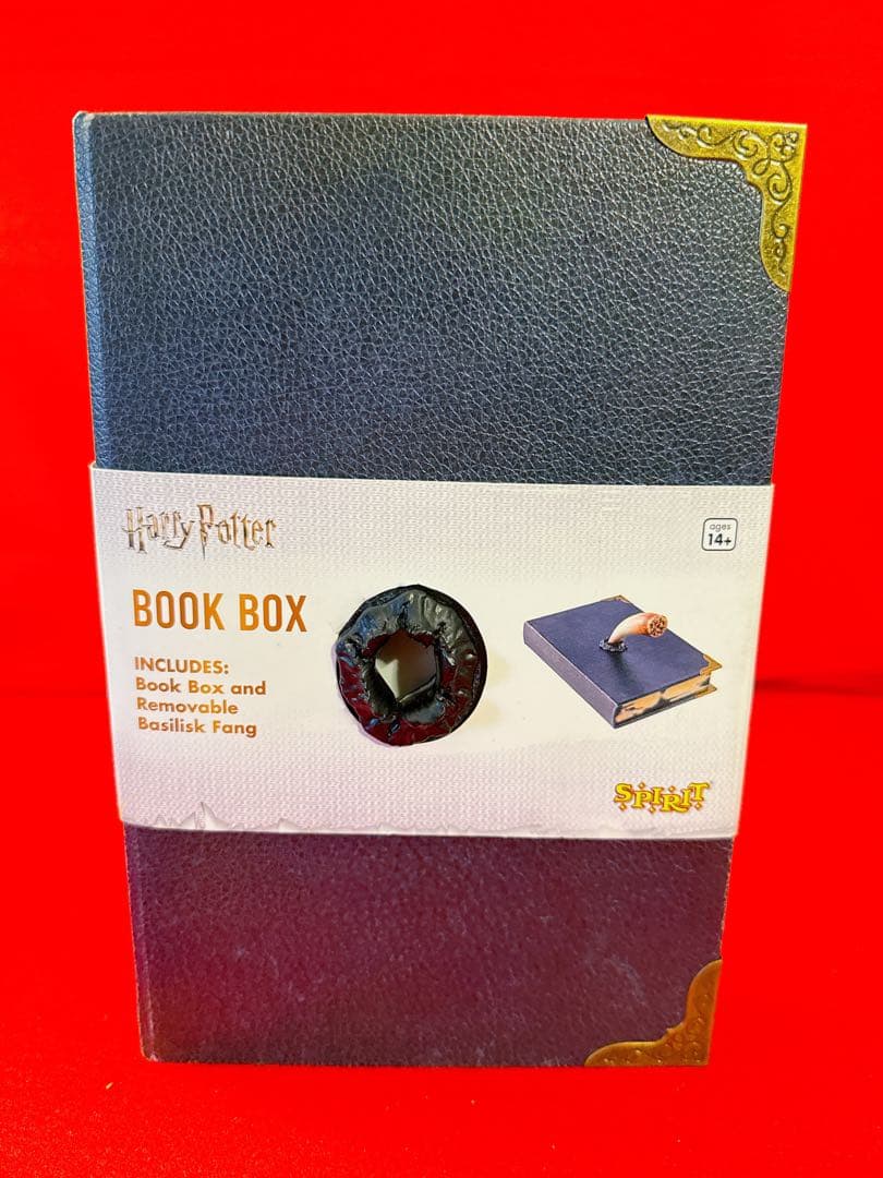 ハリーポッター 秘密の部屋 トムリドル 日記 バジリスクの牙 レプリカ 海外限定 トム・リドルの日記帳 バジリスクの牙｜ハリー・ポッター ショップ