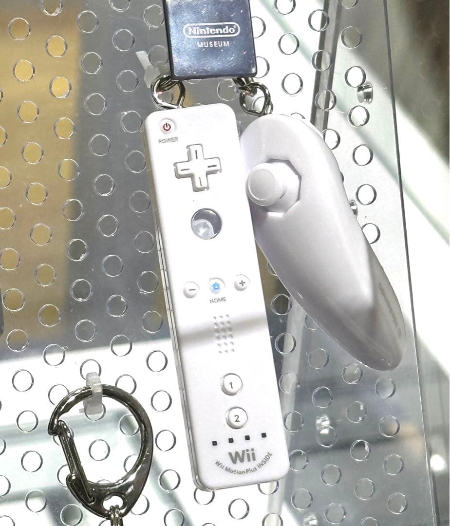 ニンテンドーミュージアム 2000 - 2017 ゲームハードキーホルダー 7種