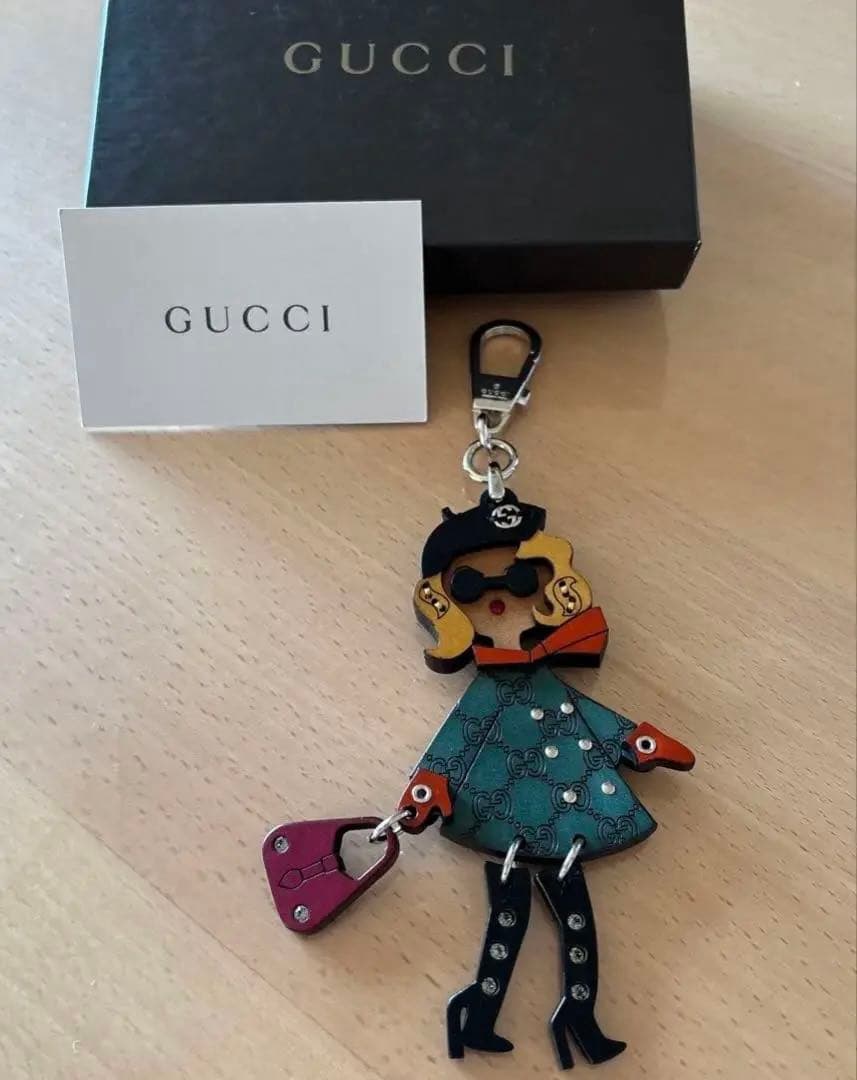 GUCCI グッチ キーリング マドモアゼルガールGG インターロッキング 美