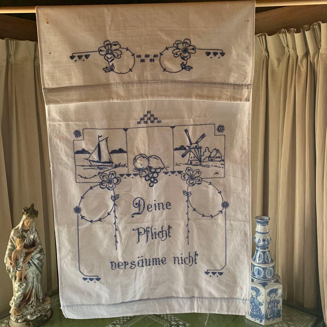 フランスアンティーク　レアなブルーの糸で風景と文字が刺繍されたカーテン！可愛い！ フラワー刺繍 カフェカーテン 約130×90cm｜インテリアレース・テーブル