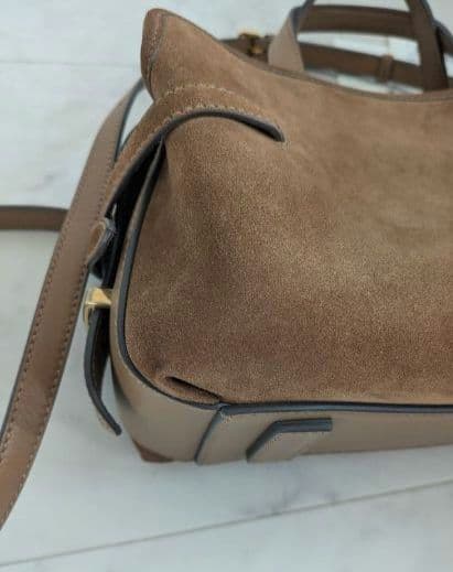 美品 アニヤ・ハインドマーチ スモールウィルソン スエード ブラウン