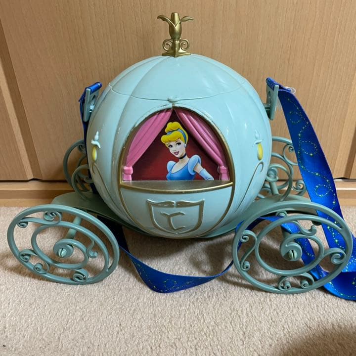 シンデレラ馬車 ポップコーンバケット - メルカリ