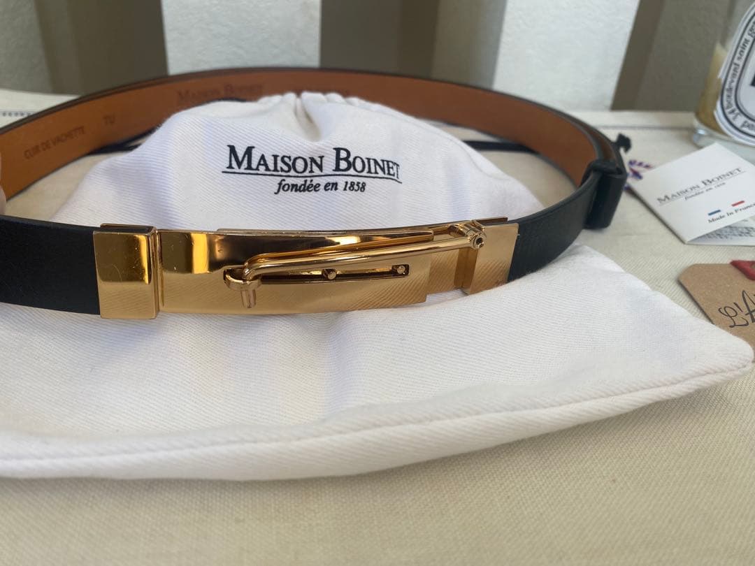 美品✴︎【MAISONBOINET】メゾンボワネ アパルトモンピンバックル