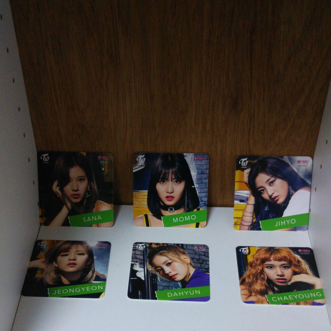TWICEコースター TWICE - TWICE LOVELYS×SANRIO CHARACTERS コースターの通販 by