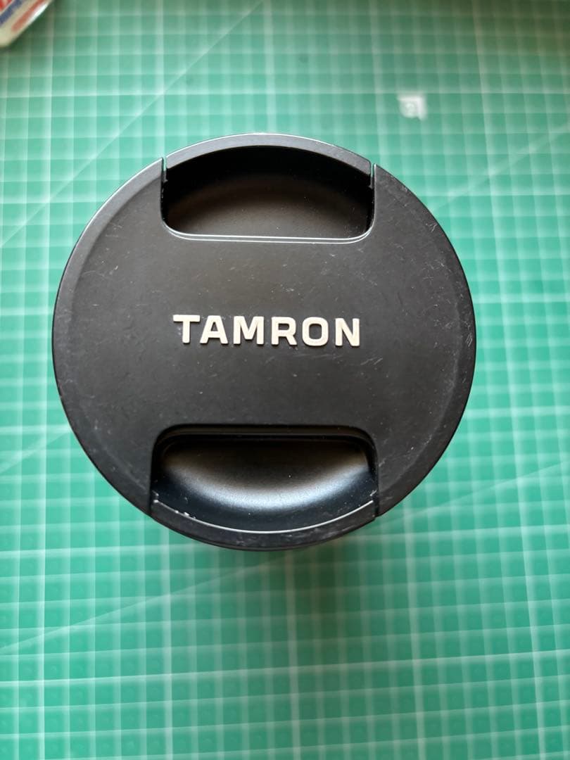 タムロン 18-400mm F3.5-6.3 DiII VC HLD キヤノン用