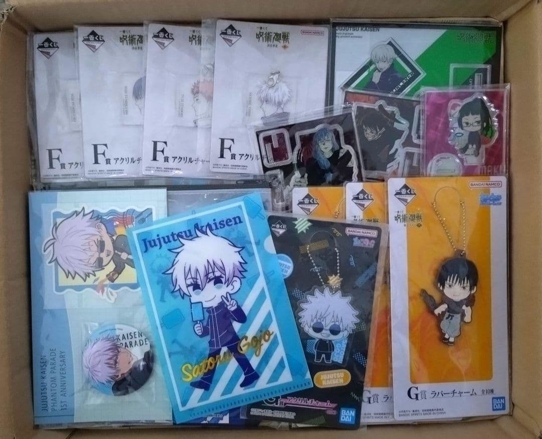 呪術廻戦 超大量 200点以上 まとめ売り 激安 缶バッジ アクスタ 1箱