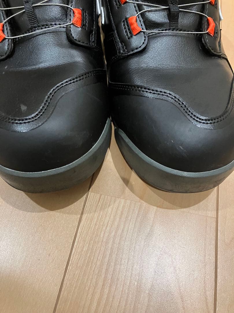 イ*ル様 美品　ニューバランス安全靴　ボストン　BOA 27.5cm