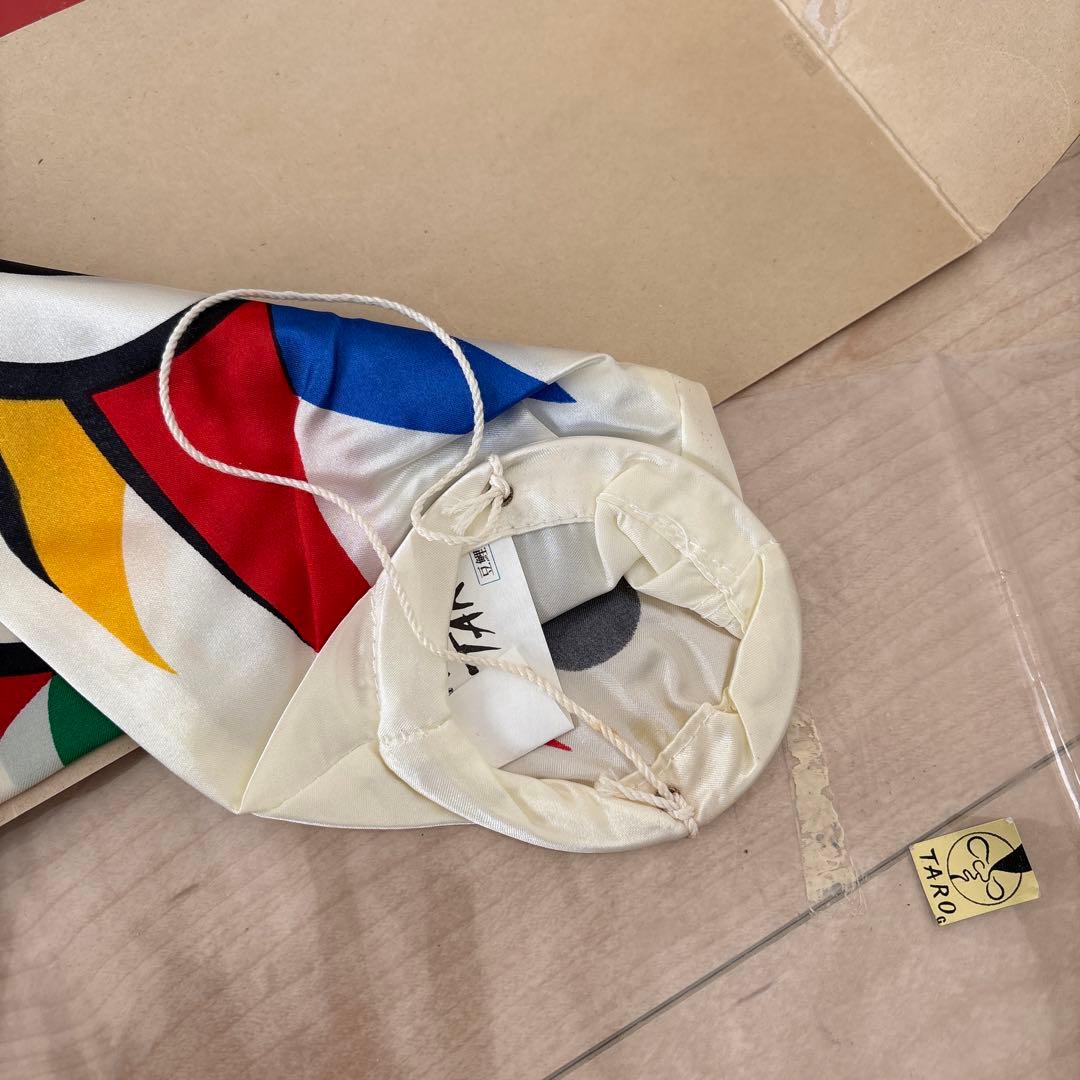 TARO 岡本太郎 紅白鯉のぼり カラフルデザイン ビンテージレア商品