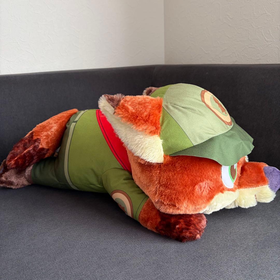 ズートピア 赤いほっぺ 寝そべり スーパーラージキッズ ぬいぐるみ