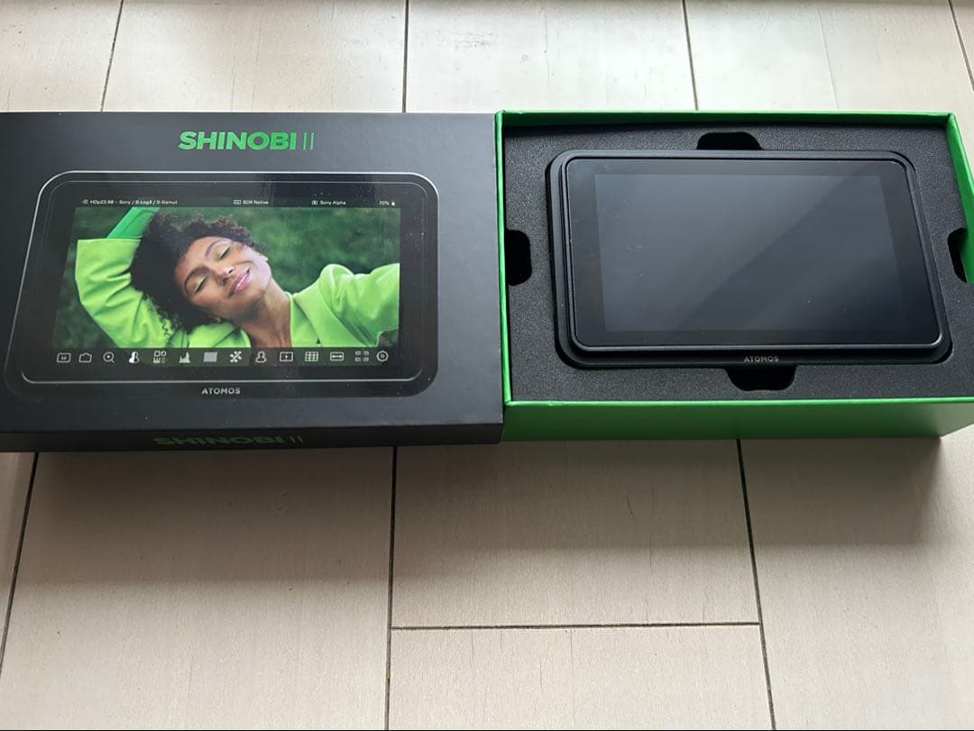 CRUA CR300ZB ワイドゲーミングモニター黒色の通販はau PAY マーケット