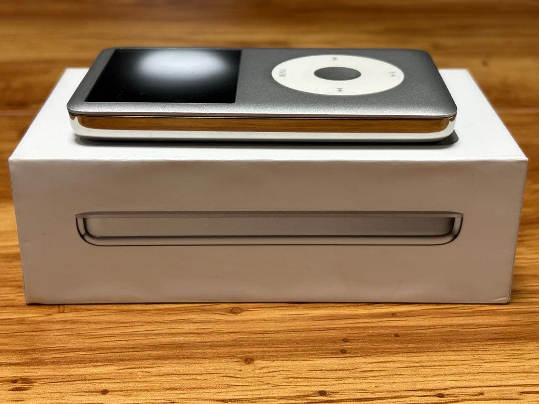 美品】【完備】Apple iPod Classic 160GB MC293J - メルカリ