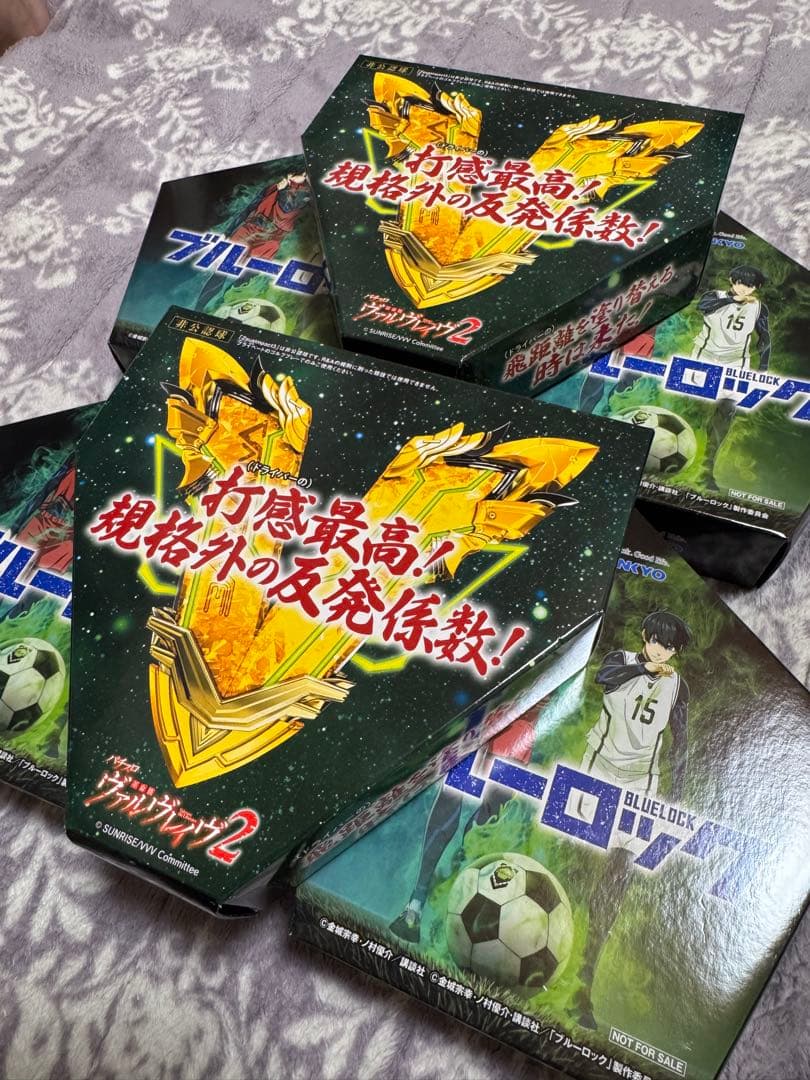 ヴァルヴレイヴ2 & ブルーロック 非売品ゴルフボールセットまとめ ゴルフボール】 ブルーロック ゴルフボールセット BLUELOCK - メルカリ