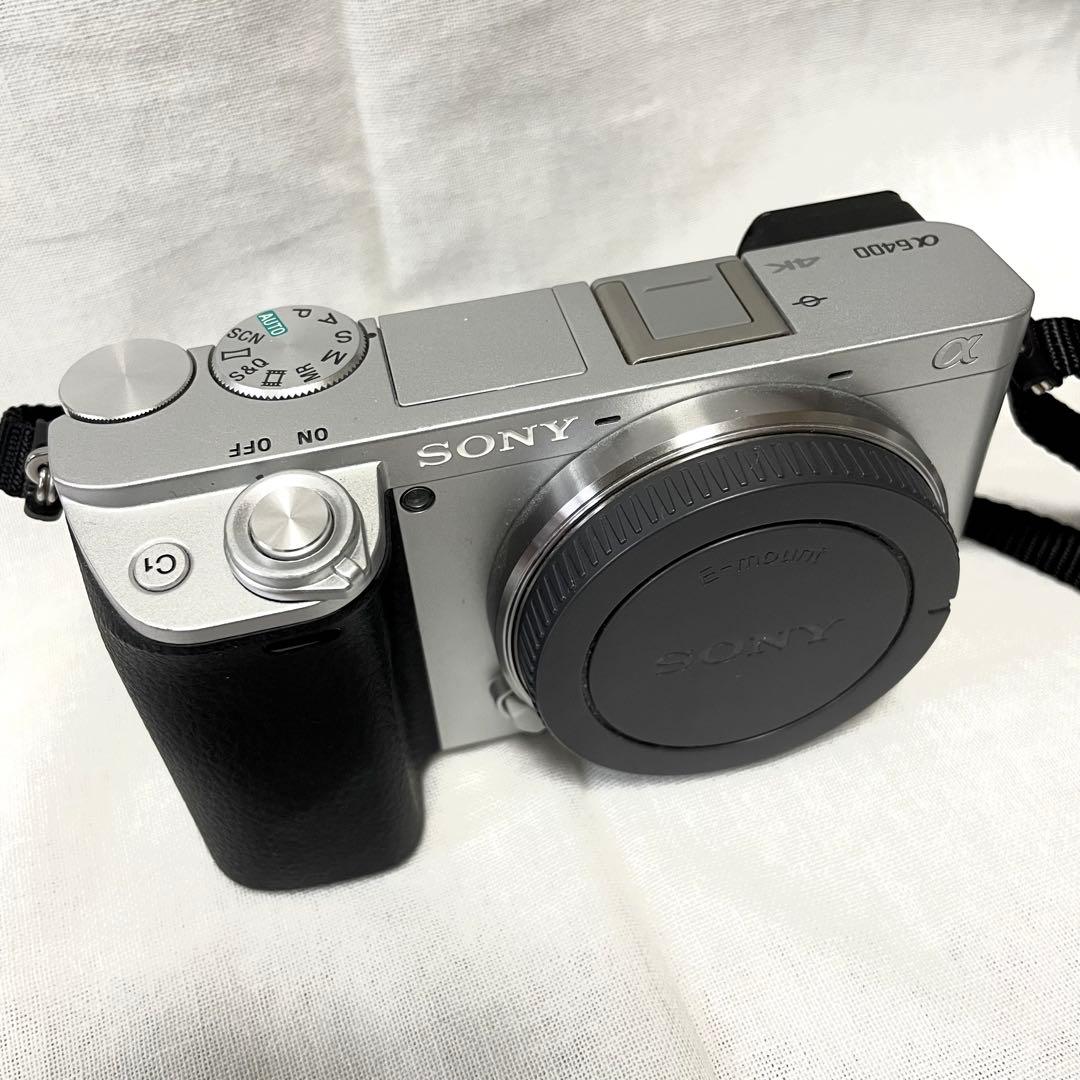 美品】SONY α6400 シルバー(ショット数1278枚) 本体のみ - メルカリ