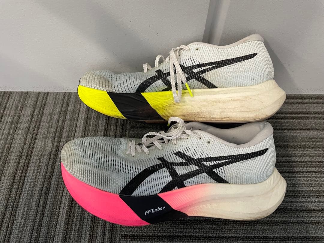 ASICS メタスピードエッジパリ　26.0cm