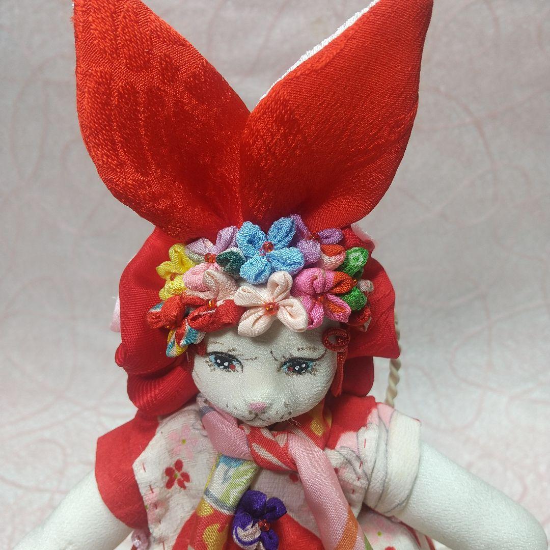 ちりめん細工 創作人形 おめかしうさぎ - メルカリ