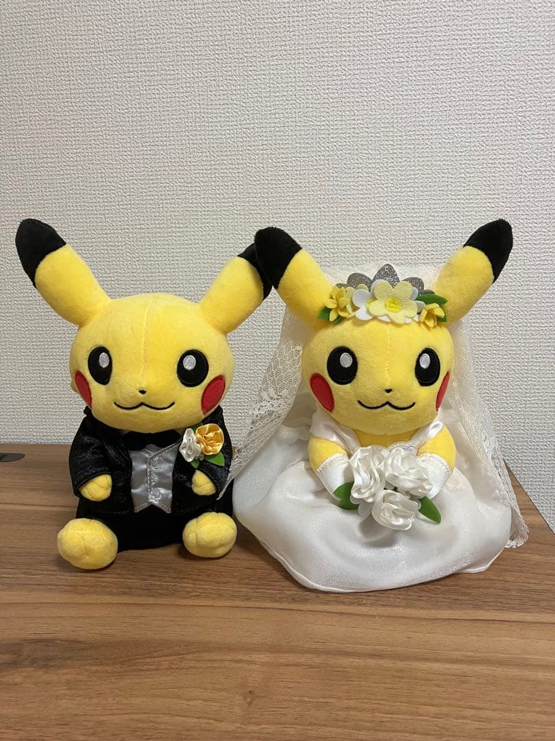 ピカチュウ　新郎新婦　ウエディングドール　ぬいぐるみ ピカチュウ 結婚式 ウェディング ポケモン ぬいぐるみ｜Yahoo!フリマ