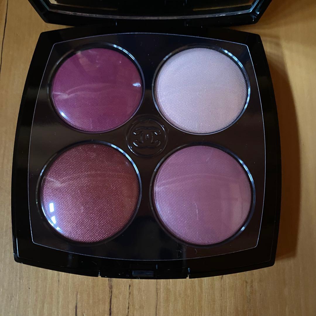 CHANEL ルージュヌワールコンフィダンス アイシャドウ チーク 箱付き