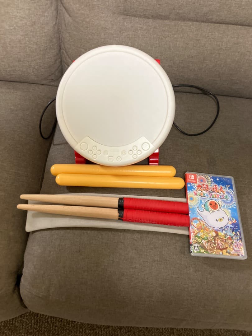 太鼓の達人ドンダフルフェスティバル、専用太鼓とバチ、マイバチ　セット Nintendo Switch 【セット商品】太鼓の達人 ドンダフルフェスティバル